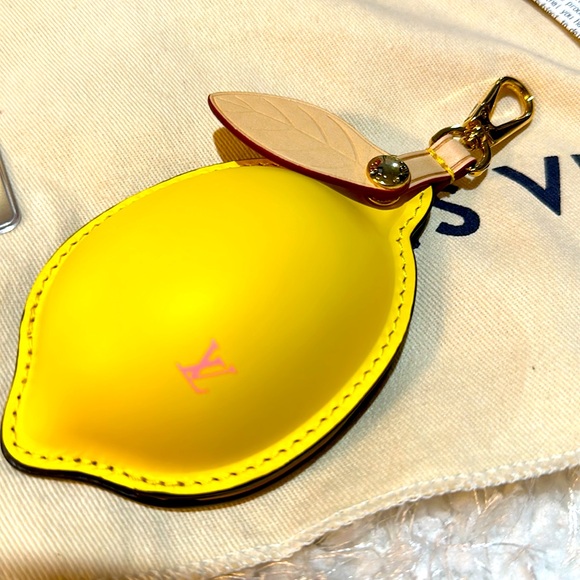 Louis Vuitton Twist - Picture 5 of 9